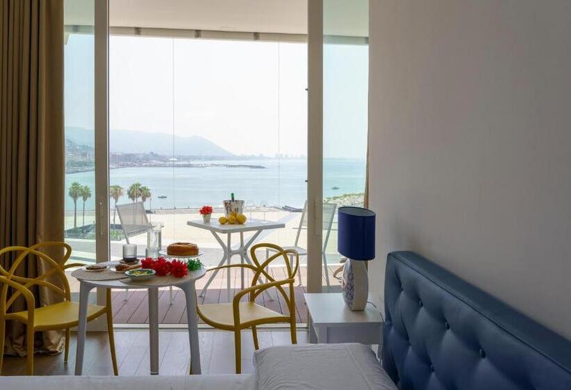 Camera Deluxe Vista Mare con Balcone, Crescent Moon