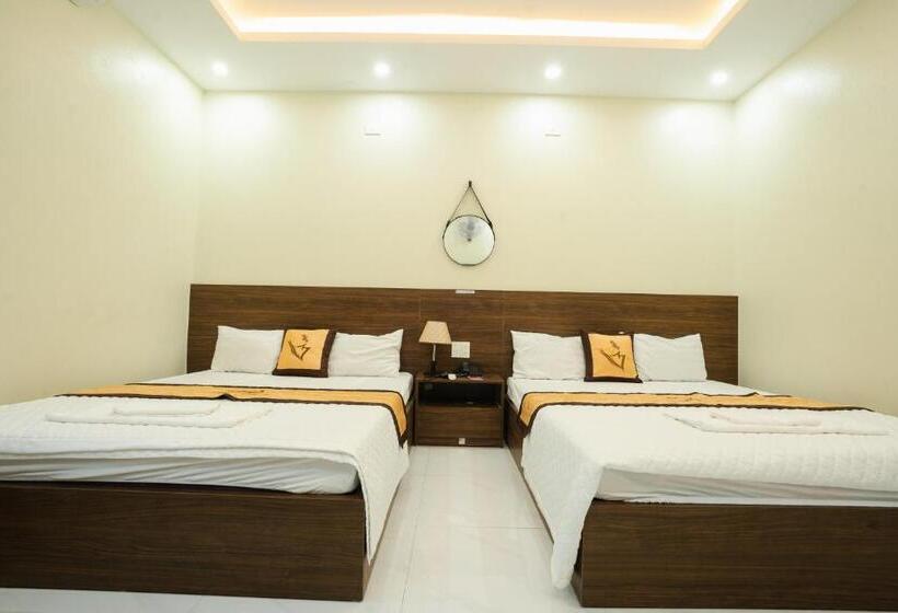 اتاق استاندارد با تخت بزرگ, Hoằng Minh