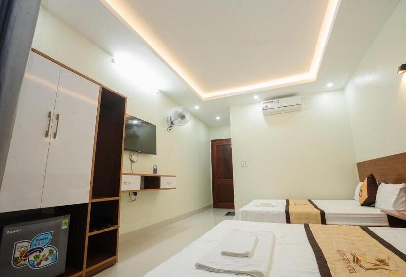 اتاق استاندارد با بالکن, Hoằng Minh