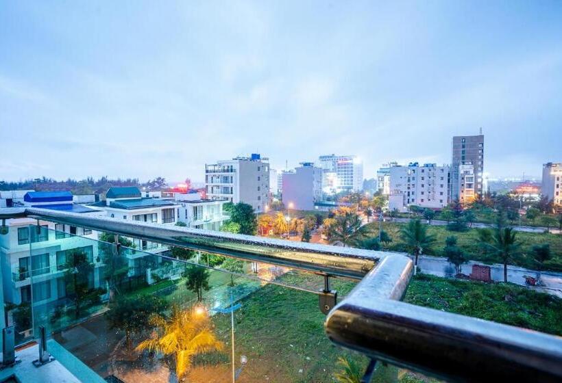 اتاق استاندارد با بالکن, Hoằng Minh