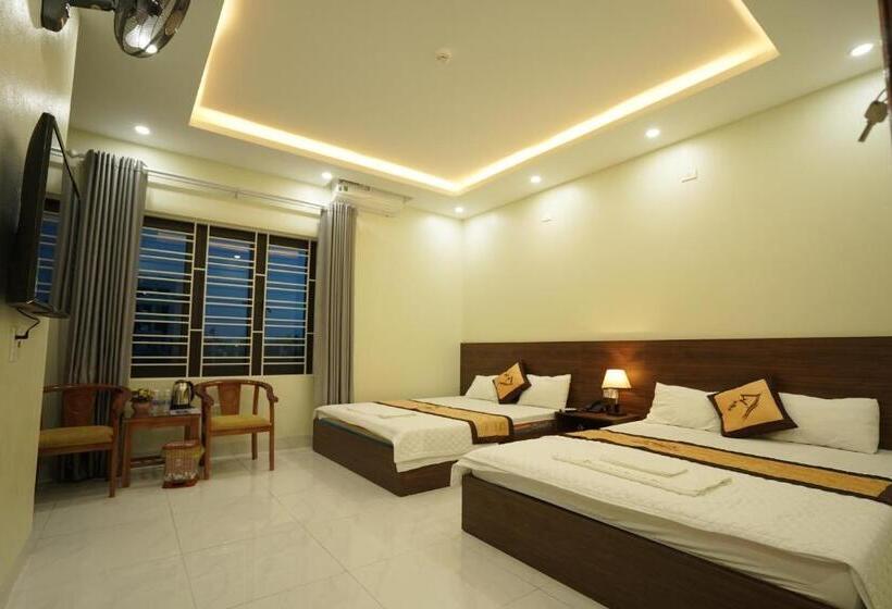 اتاق استاندارد با تخت بزرگ, Hoằng Minh