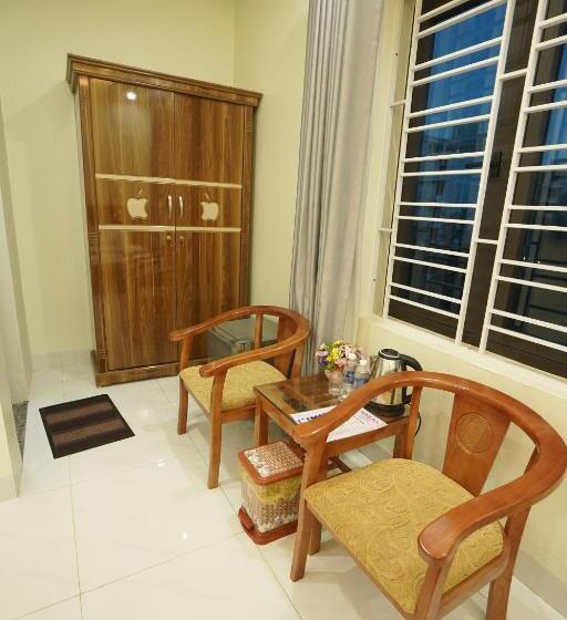 اتاق استاندارد با تخت بزرگ, Hoằng Minh