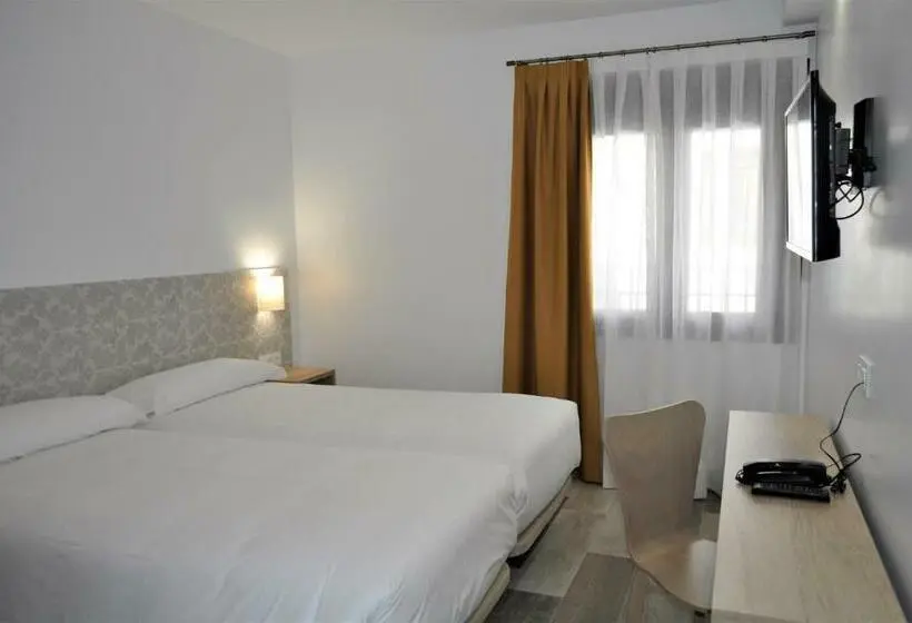 اتاق استاندارد, Hostal Restaurante Villa De Brihuega