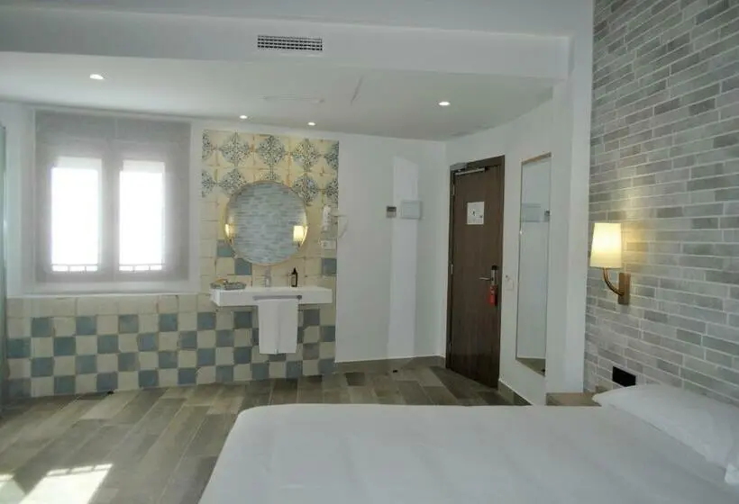 اتاق لوکس, Hostal Restaurante Villa De Brihuega