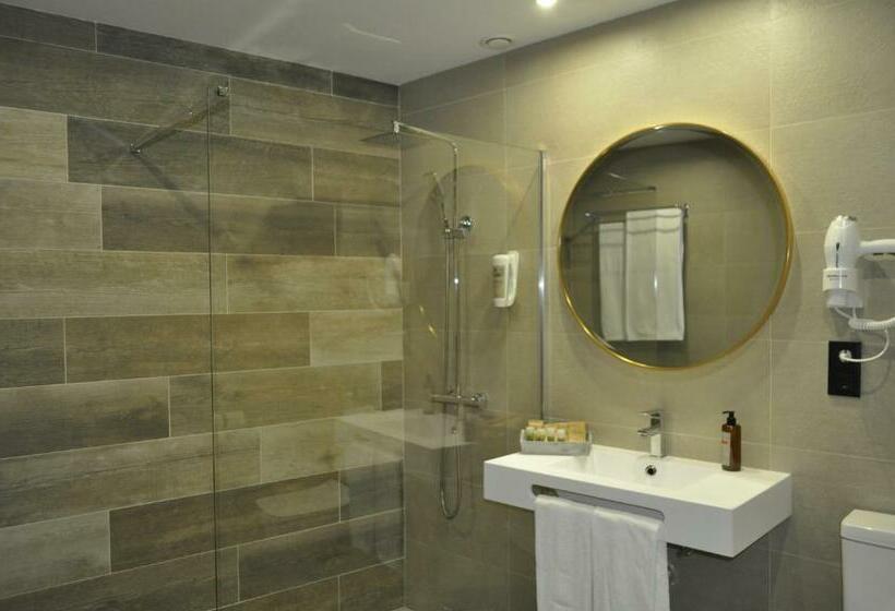 سوییت, Hostal Restaurante Villa De Brihuega