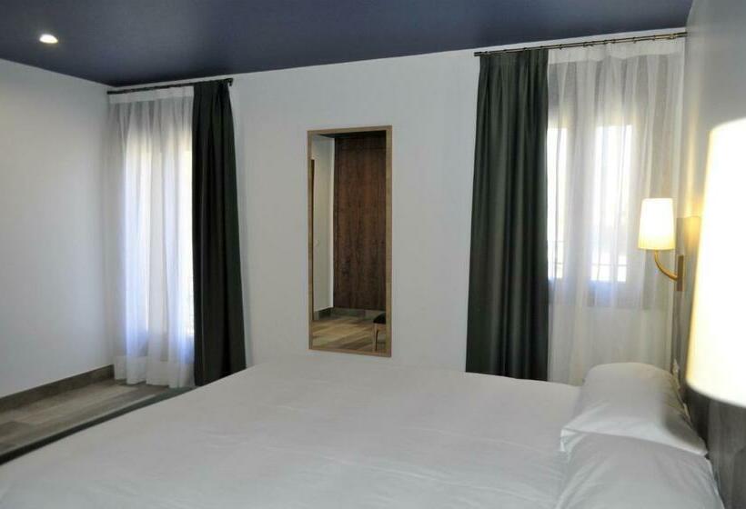 اتاق استاندارد سه نفره, Hostal Restaurante Villa De Brihuega