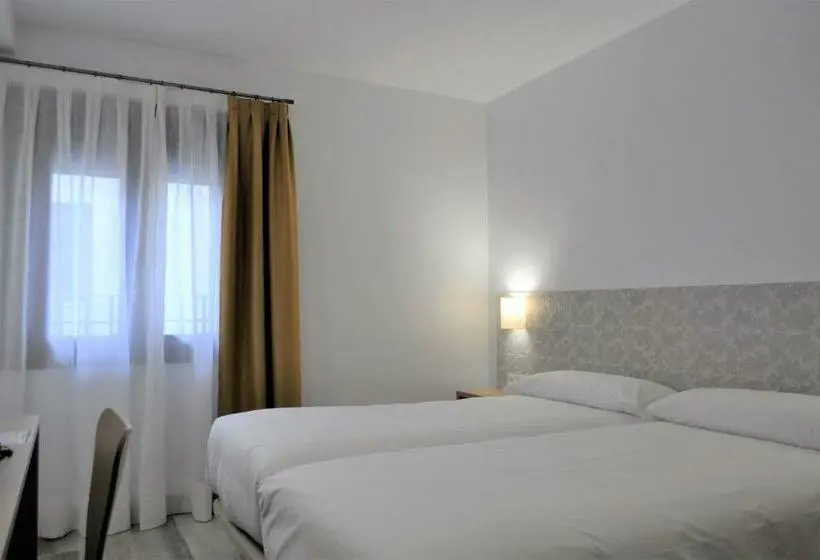 اتاق استاندارد, Hostal Restaurante Villa De Brihuega