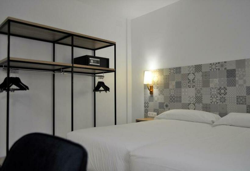 اتاق استاندارد با چشم‌انداز, Hostal Restaurante Villa De Brihuega