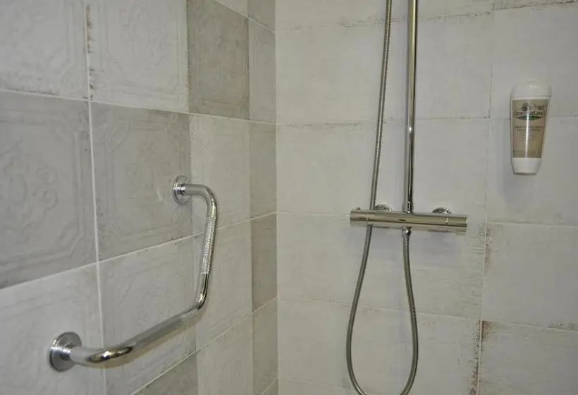 اتاق استاندارد برای معلولان, Hostal Restaurante Villa De Brihuega