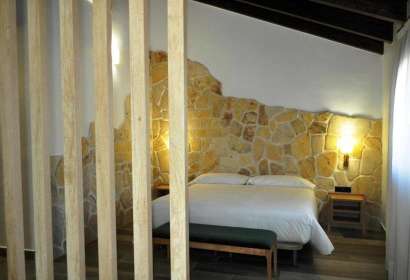 سوییت, Hostal Restaurante Villa De Brihuega