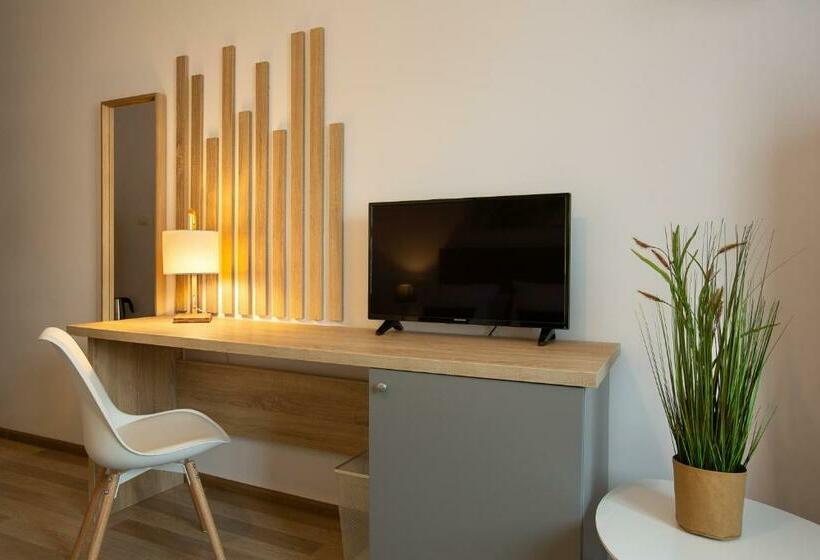 اتاق لوکس با تخت بزرگ, Lagom