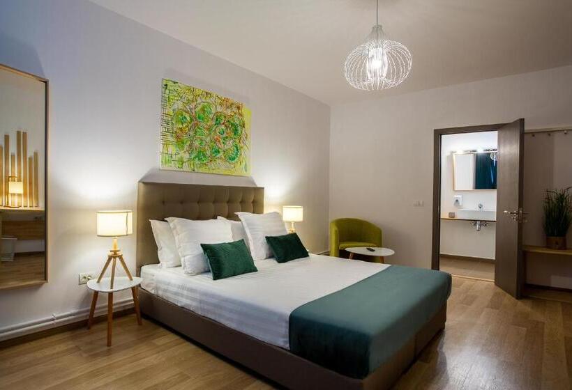 اتاق استاندارد با بالکن, Lagom