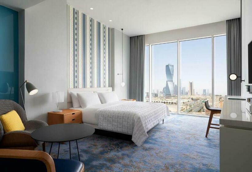חדר דחוקס עם מיטת קינג, Le Méridien Riyadh