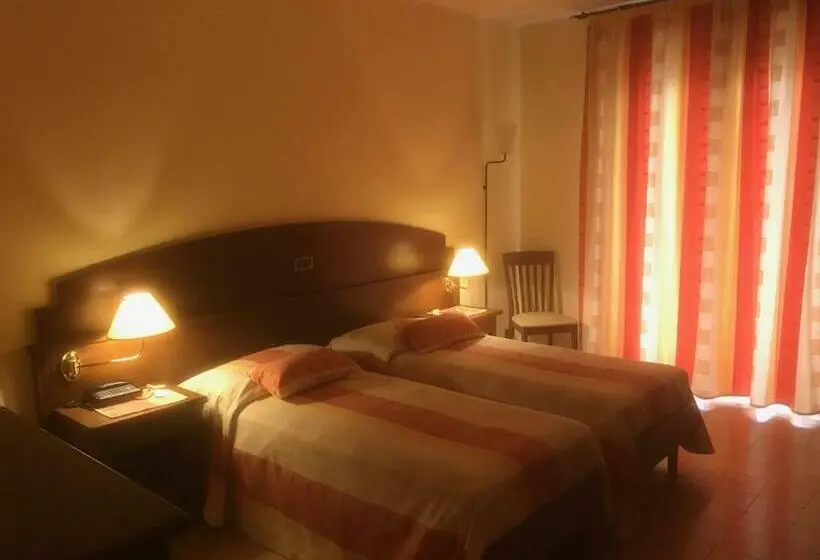 Quarto Estandar, Monte Nebin