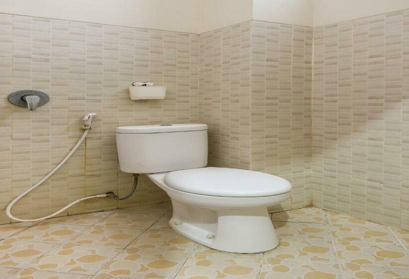 חדר סטנדרט, Reddoorz Near Wisma Cahaya Abadi Sepinggan Airport Balikpapan