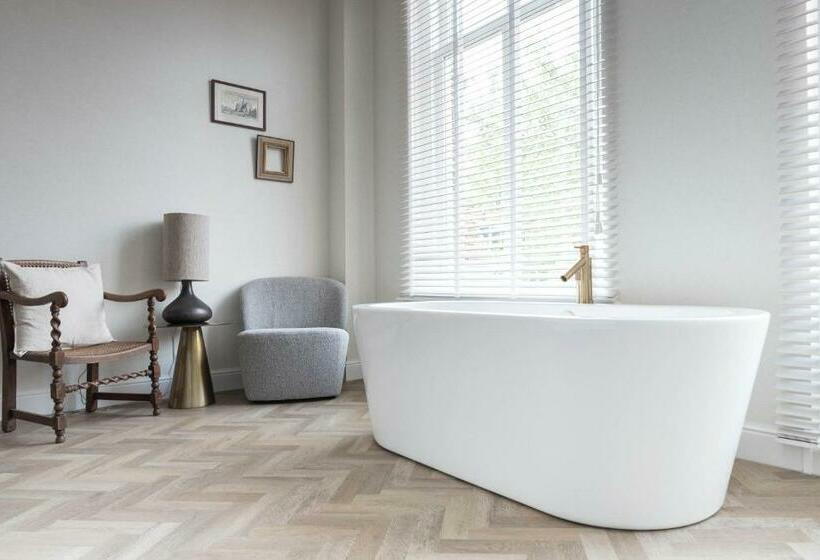 Номер Deluxe Кровать Кинг, Ysbrantsz Boutique