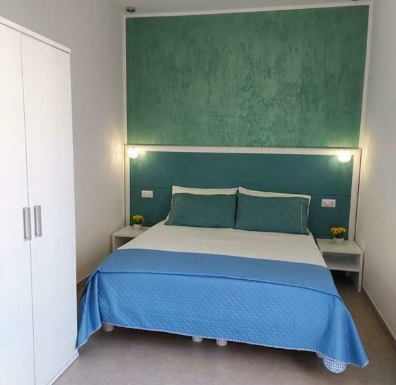 חדר דלוקס עם מרפסת, B&b   Over The Top   Affittacamere