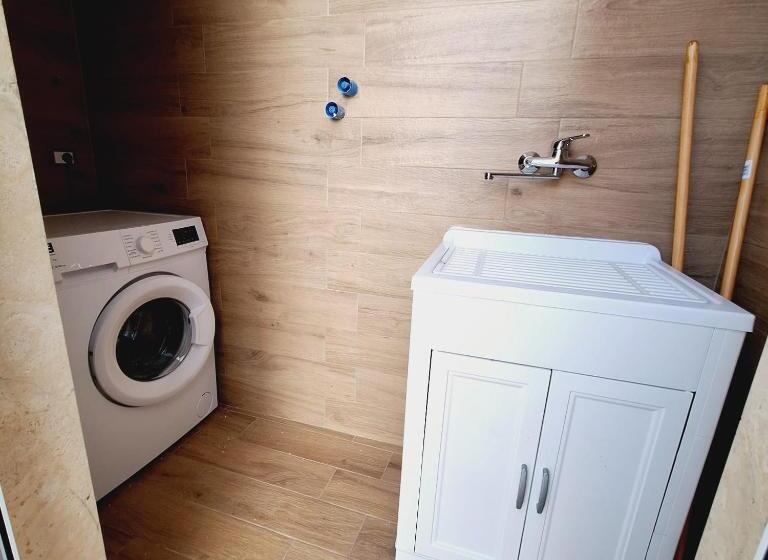 סטודיו סטנדרט עם מרפסת, B&b   Over The Top   Affittacamere