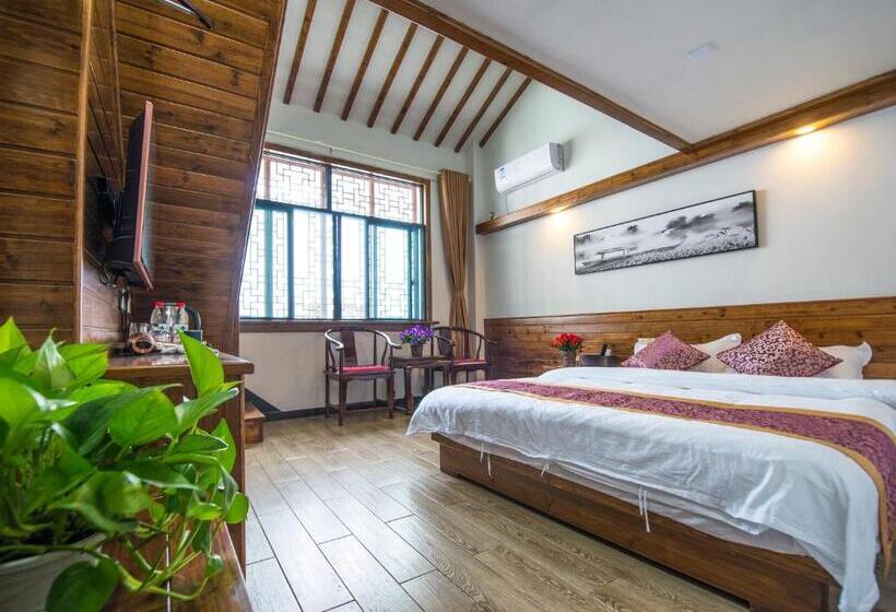 סוויטת ג'וניור נוף הרים, W_smart Motel Superior Hongcun