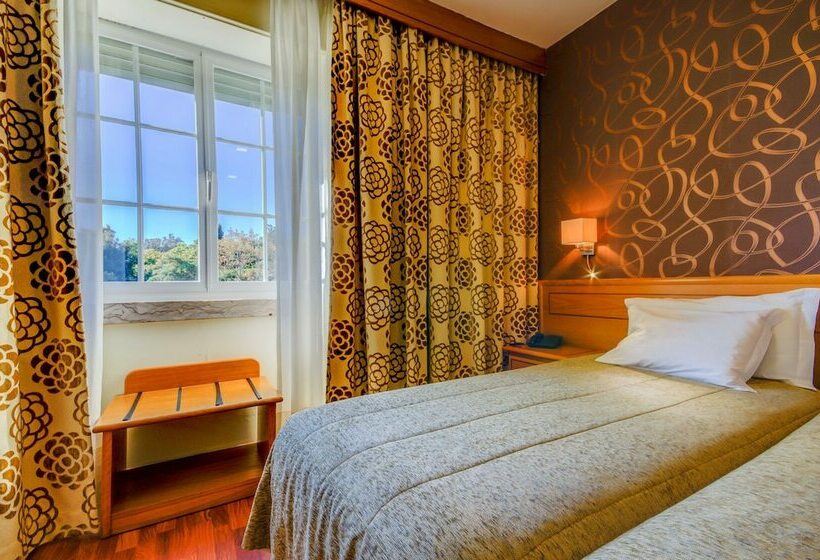 Camera Standard, Avenida Park