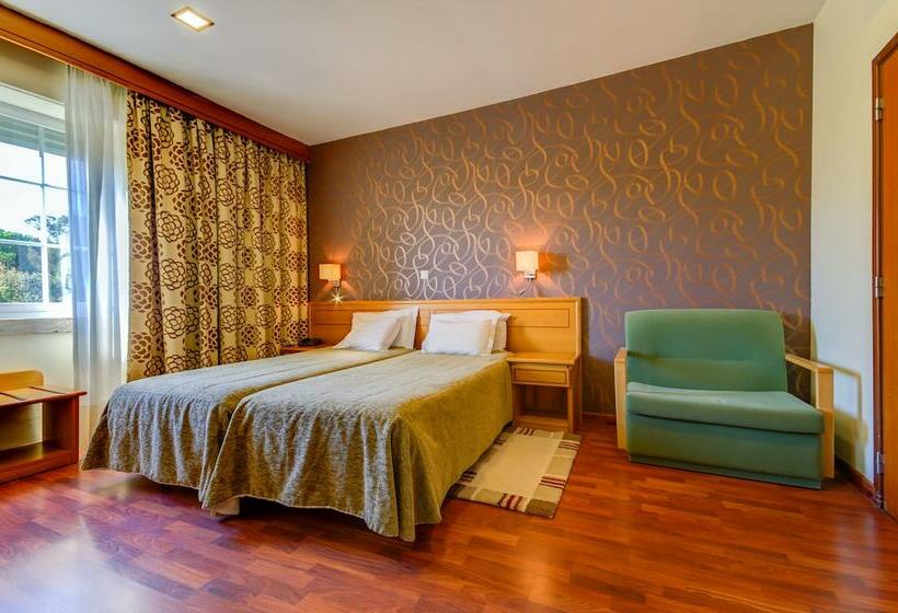 Camera Standard, Avenida Park