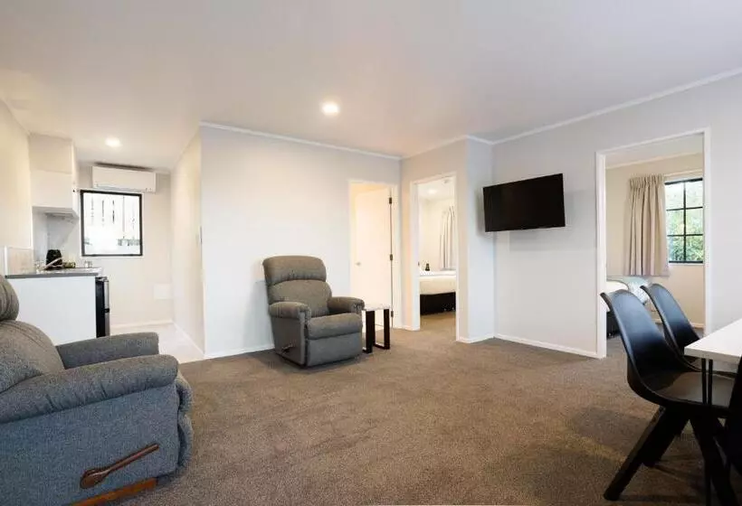 ２ベッドルームアパートメント, Bk's Pohutukawa Lodge