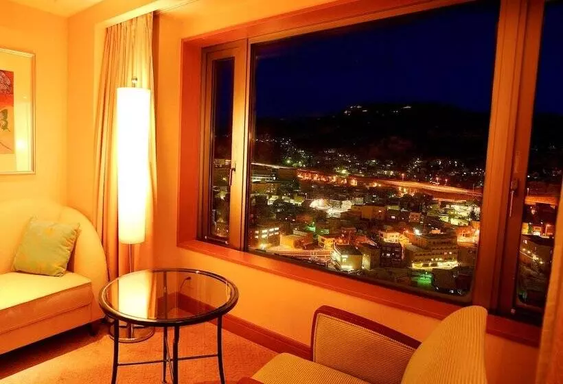 اتاق سوپریور با چشم‌انداز کوهستان, Grand Park Otaru