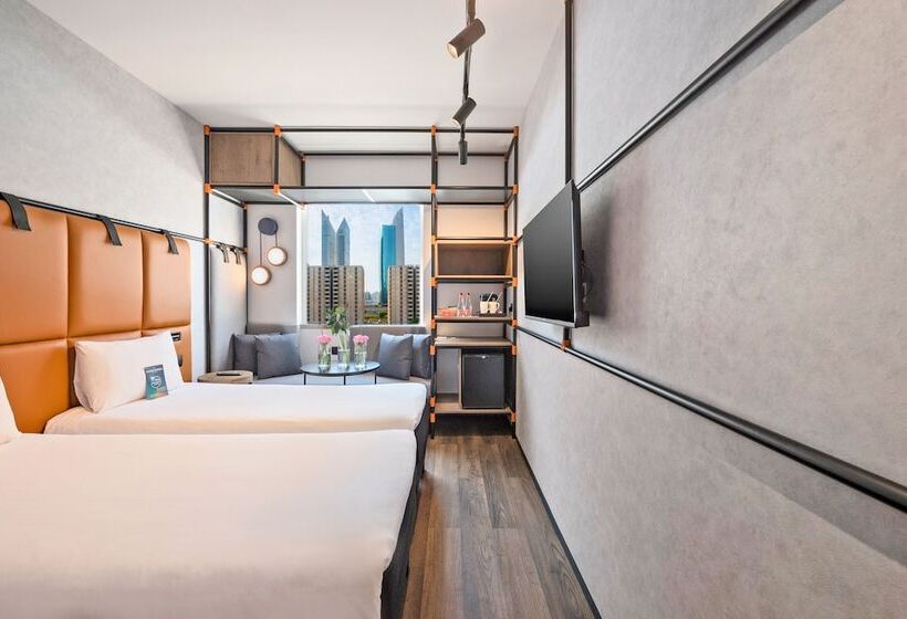 标准间, Ibis World Trade Centre