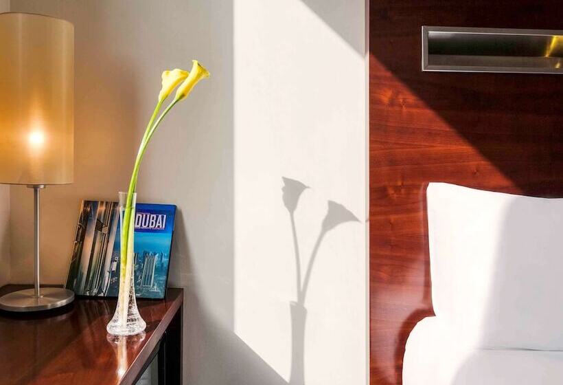 标准间, Ibis World Trade Centre