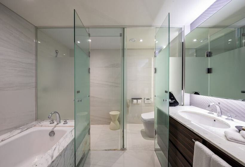 Апартаменты Superior 3 Спальни, Oakwood Premier Coex Center