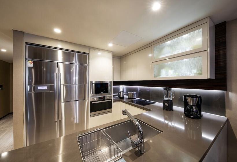 Апартаменты Superior 3 Спальни, Oakwood Premier Coex Center