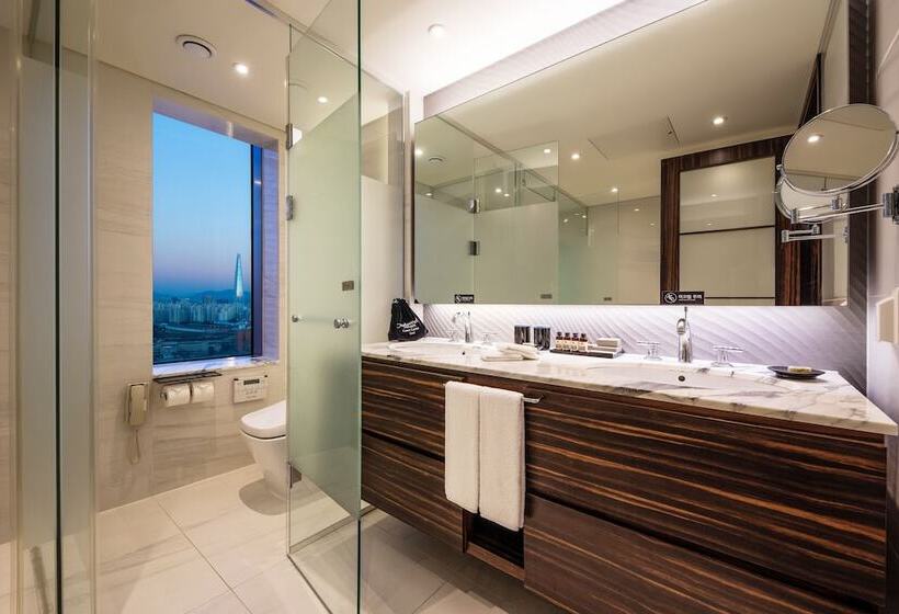 Апартаменты Premium 3 Спальни, Oakwood Premier Coex Center