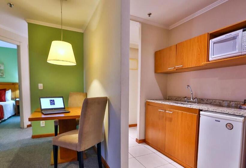 سوییت سوپریور, Quality Suites Vila Olimpia