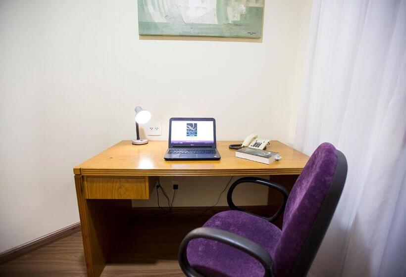 سوییت سوپریور, Quality Suites Vila Olimpia