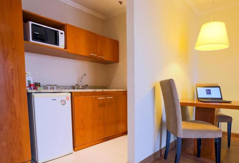 سوییت لوکس, Quality Suites Vila Olimpia