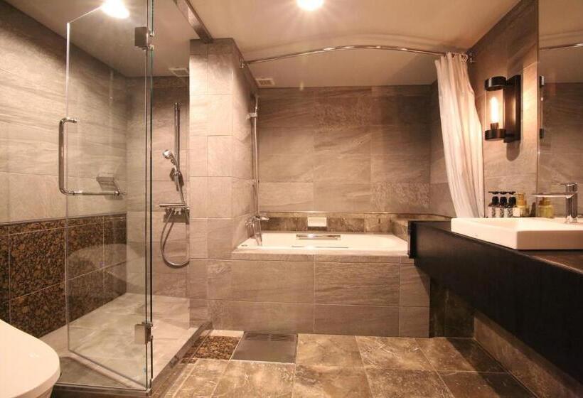 デラックストリプルルーム, Quintessa Hotel Sapporo