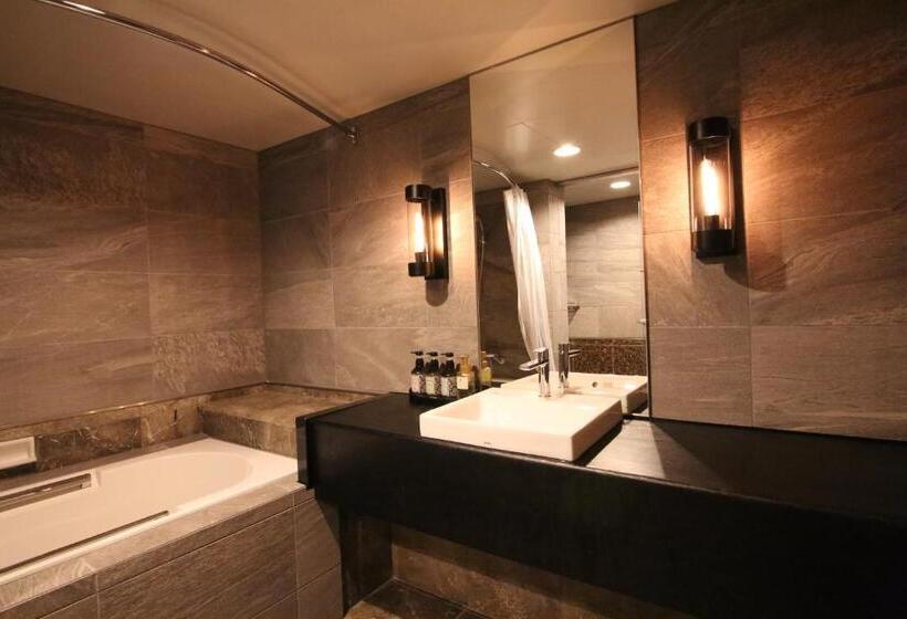 غرفة ديلوكس ثلاثية, Quintessa Hotel Sapporo