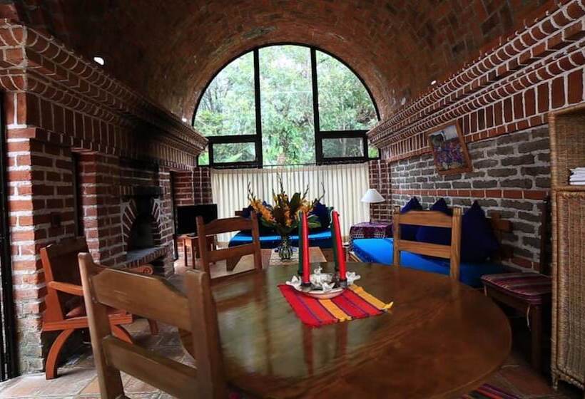 سوییت خانوادگی, San Buenaventura De Atitlan