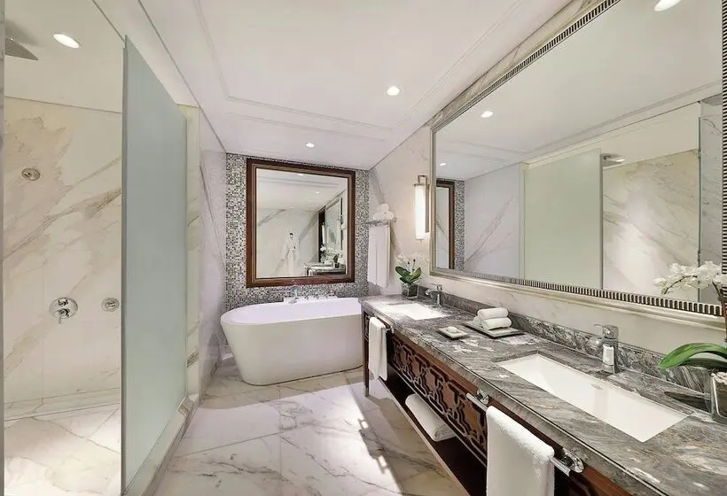 سوئیت خانواده 2 خوابه, The Ritz-Carlton, Dubai