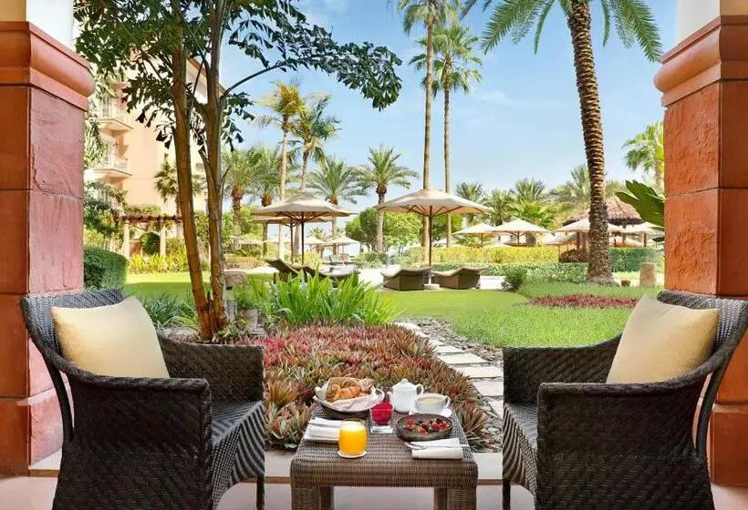 اتاق لوکس با بالکن, The Ritz-Carlton, Dubai