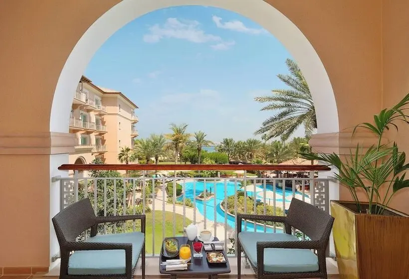 اتاق کلاب, The Ritz-Carlton, Dubai
