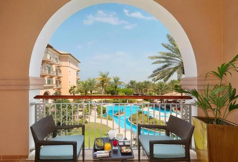 اتاق لوکس با تخت بزرگ, The Ritz-Carlton, Dubai