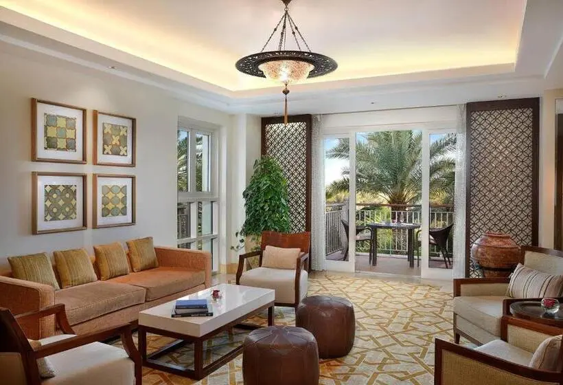 سوئیت سلطنتی 2 خوابه, The Ritz-Carlton, Dubai