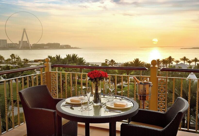 Club Room Sea View, The Ritz-Carlton, Dubai