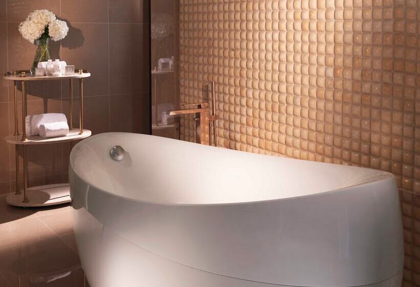 Люкс Семейный 2 Спальни, The Ritz-Carlton, Dubai
