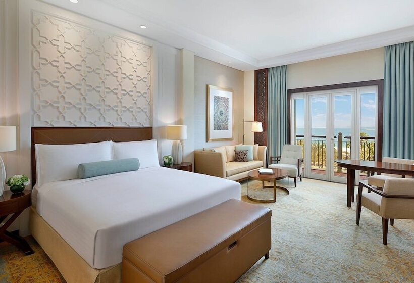 اتاق استاندارد با چشمانداز دریا, The Ritz-Carlton, Dubai