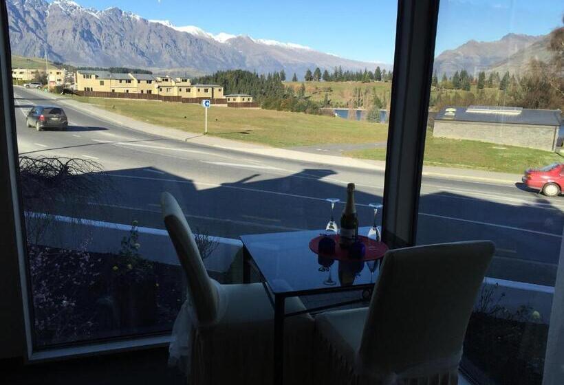 스위트, Hurley S Of Queenstown