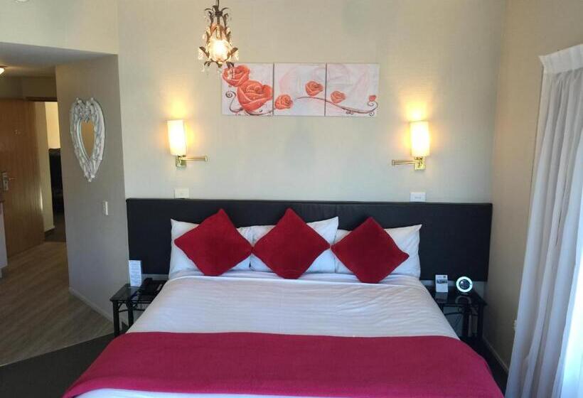 سوییت, Hurley S Of Queenstown