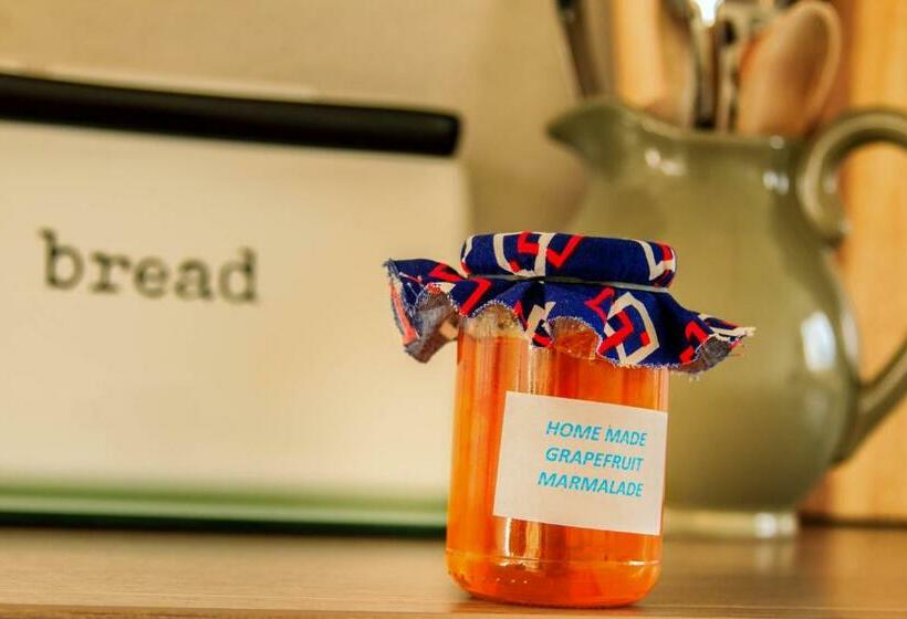 Дом 1 Спальня, Harry S At Spire Cottage Dog Friendly Cottage