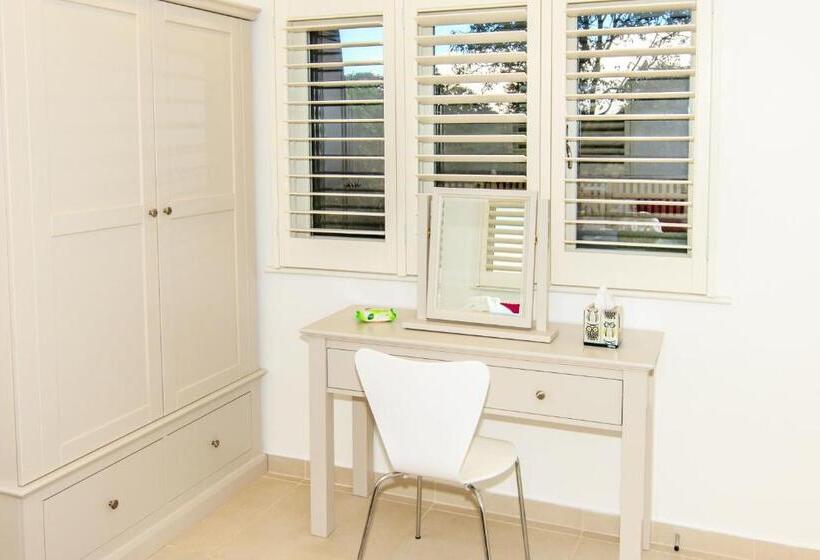 Дом 1 Спальня, Harry S At Spire Cottage Dog Friendly Cottage